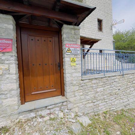Vradeto Guesthouse Экстерьер фото